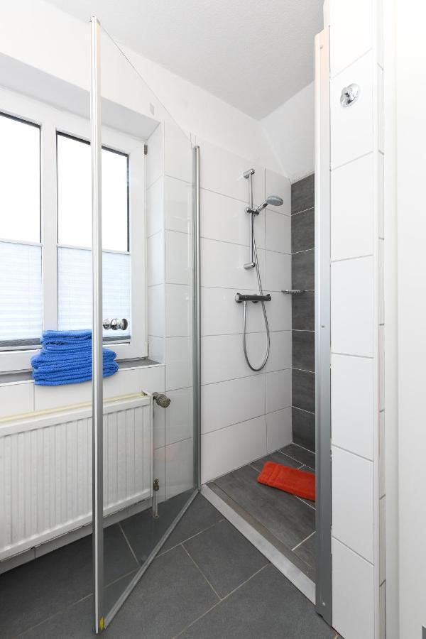 Ferienwohnung Juist Inselhaus Am Deich Neuharlingersiel Eksteriør billede